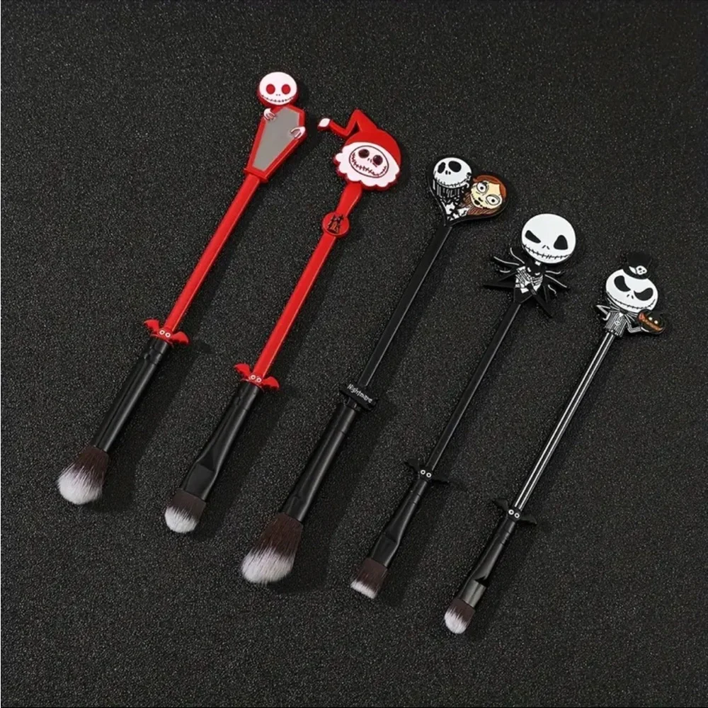 Set of 5 The Nightmare Before Christmas Metal Makeup Brushes with Pouch